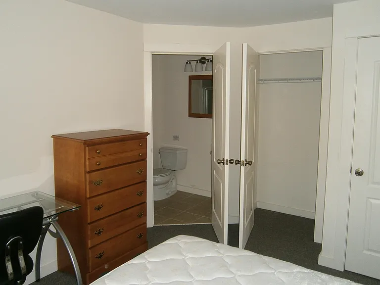 103 Highland Pl #4 — Photo 5