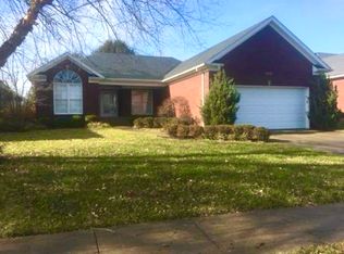 10807 Bardstown Woods Blvd, Louisville, KY 40291