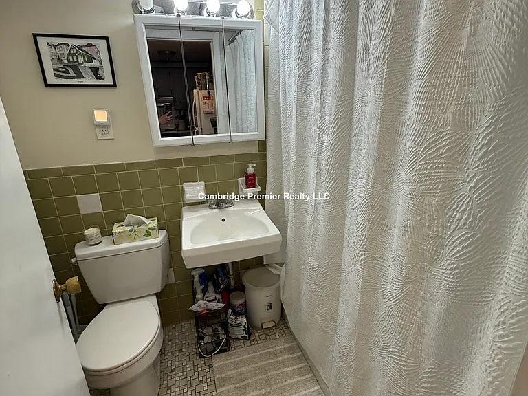 102 Alpine St #8 — Photo 13