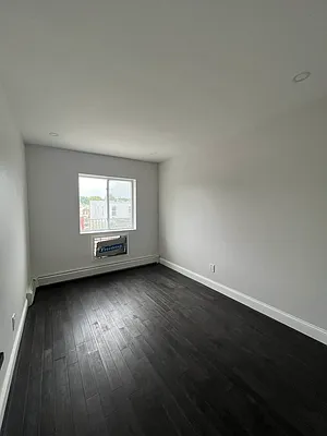 Rented by Corcoran | media 26