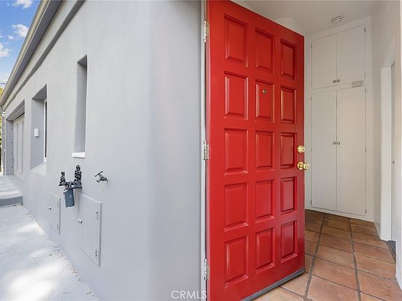 3rd image of 1620 Ina Dr
