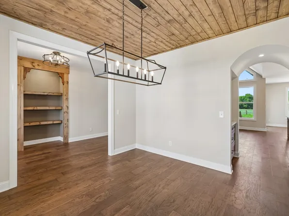 1181 Unionville Deason Rd, Shelbyville, TN 37160