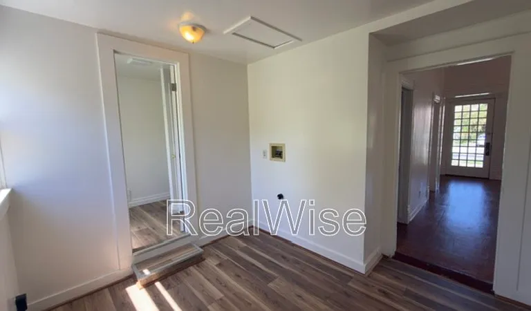 1105 SE Pine St — Photo 13