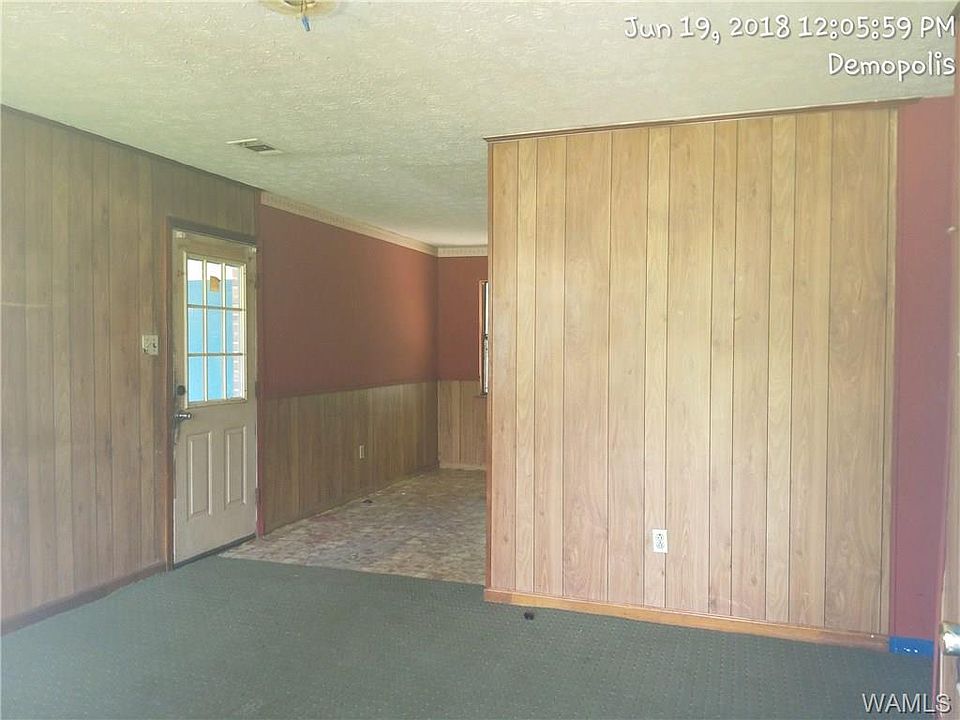 2nd image of 607 E Decatur St