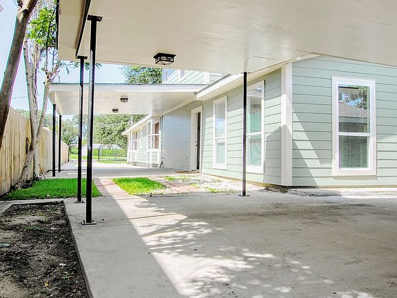 5th image of 4608 Park Dr S