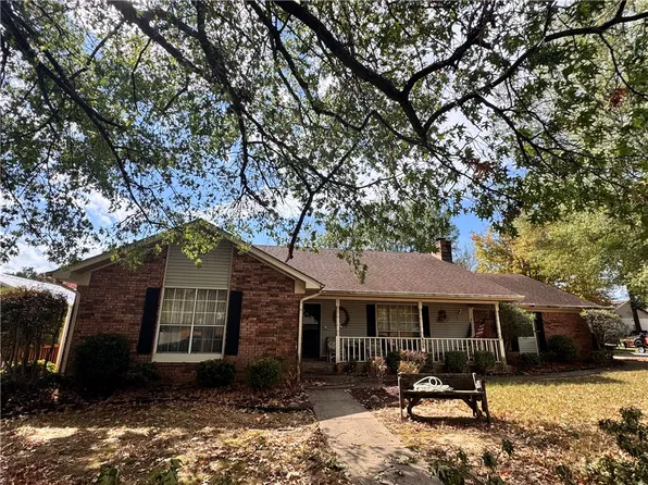 505 Wood Duck Ln, Russellville, AR 72801