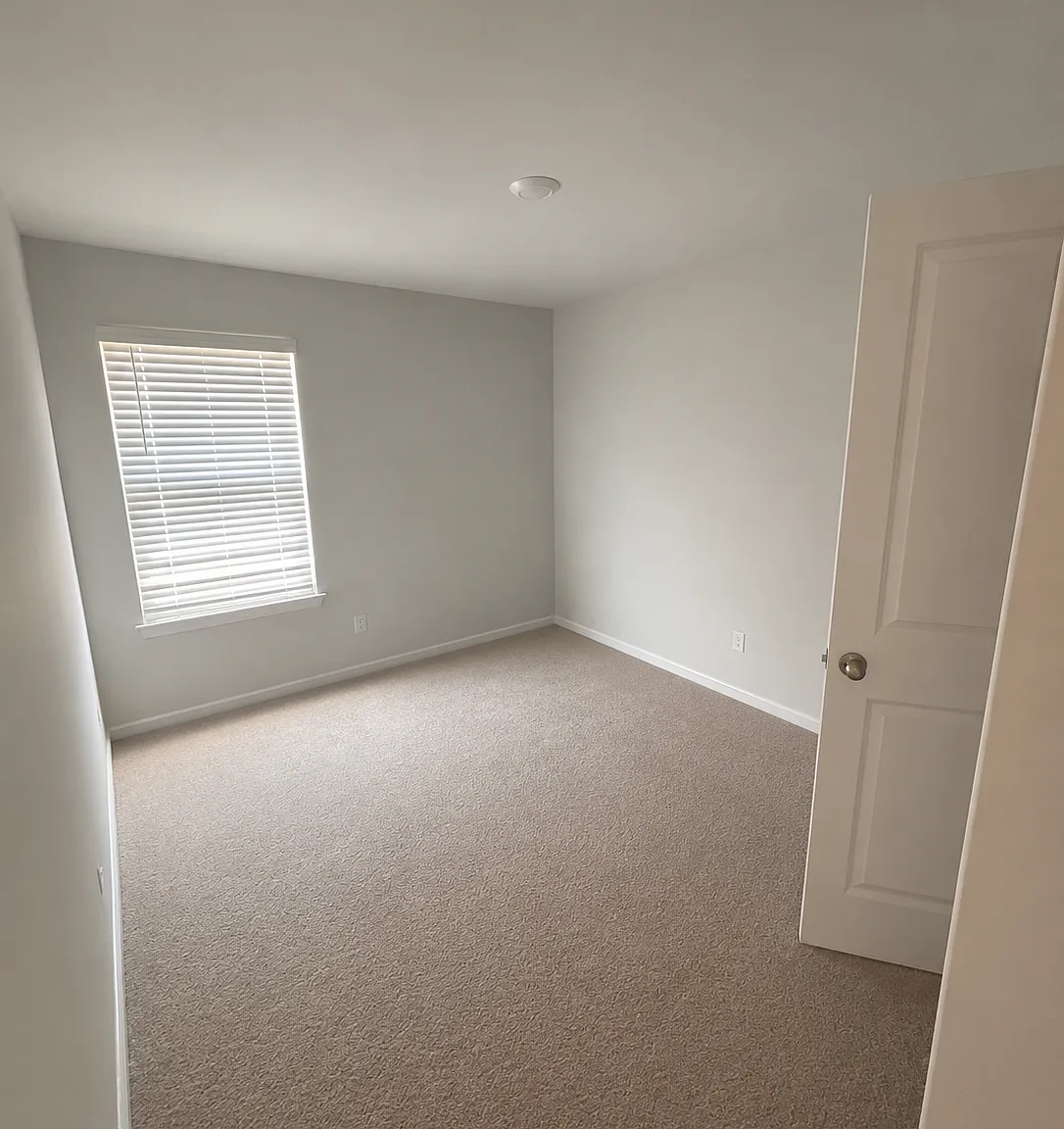 4 bed, 1729 sqft, $2,600 — Photo 2