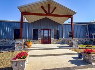 240 Cox Rd, Waxahachie, TX 75167