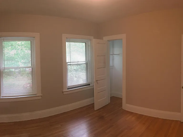 2280 Grandview Ave — Photo 16