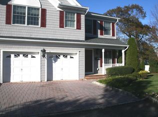 4 Oceanside Ct, Spring Lake, NJ 07762