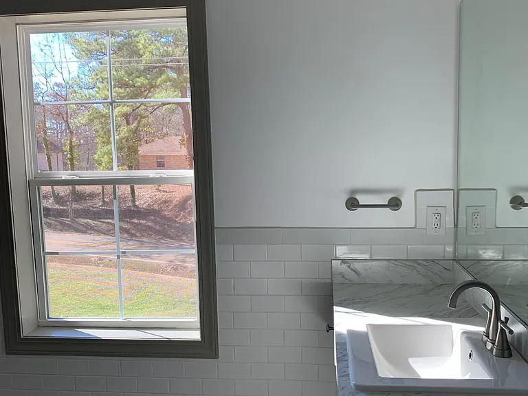 250 Dave Brown Rd #B — Photo 17