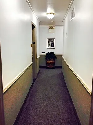 Sold by Manhattan Boutique Real Estate | media 25