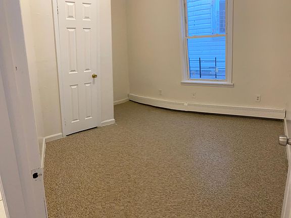 5th image of 740 E 214th St Floor 1