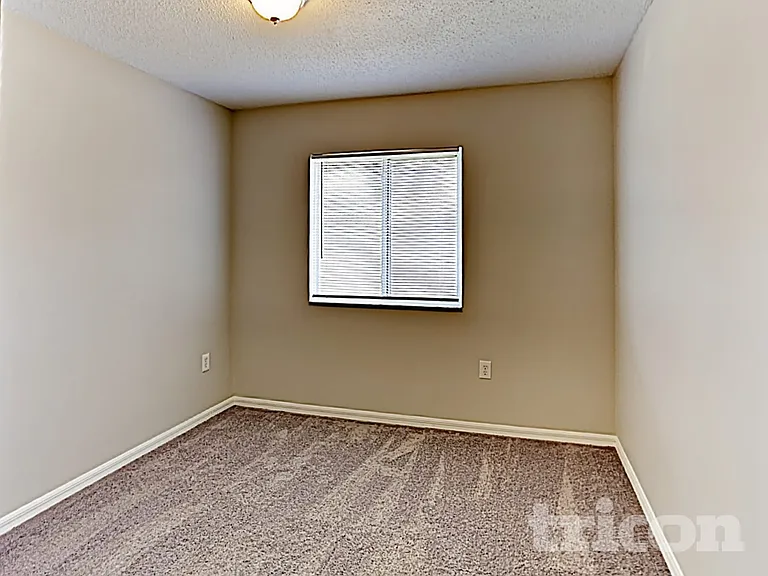 13130 Fennway Ridge Dr — Photo 14