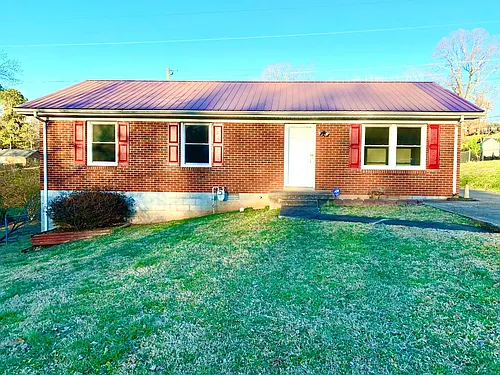 321 Clearview Dr Photo 1