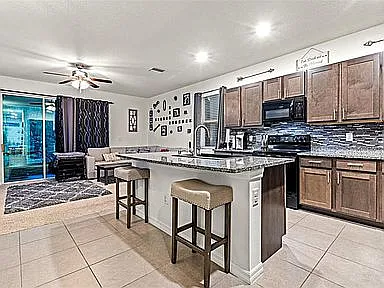 1690 Hubbell Rd — Photo 9