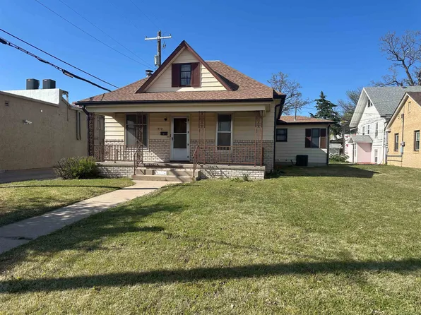 1810 Lakin Ave, Great Bend, KS 67530