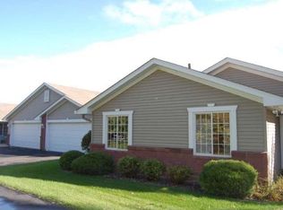 25735 Park Ln, Shorewood, MN 55331