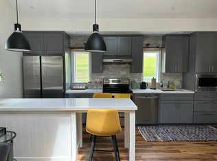 635A Ashbury Ave, El Cerrito, CA 94530