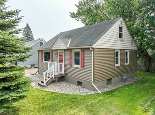 14 W Palm St, Duluth, MN 55811