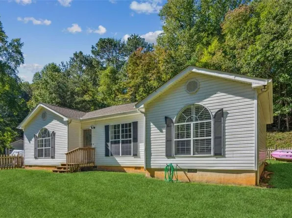 3003 Mohawk Dr, Gainesville, GA 30501