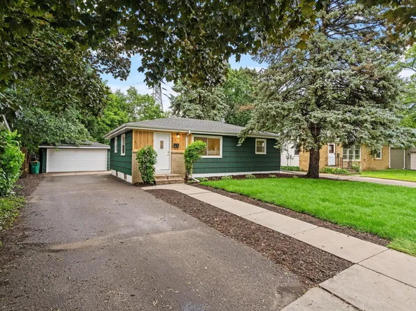 4438 Toledo Ave N, Robbinsdale, MN 55422