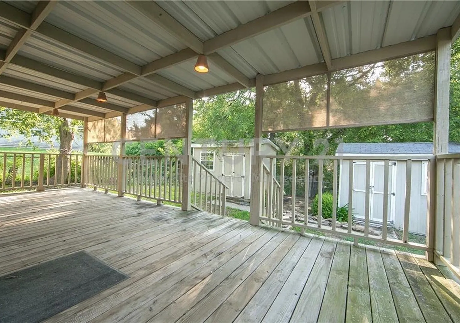 Adorable 2/1 in Rockwall For Rent! — Photo 2