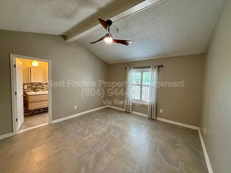 1695 Evans Dr S — Photo 15