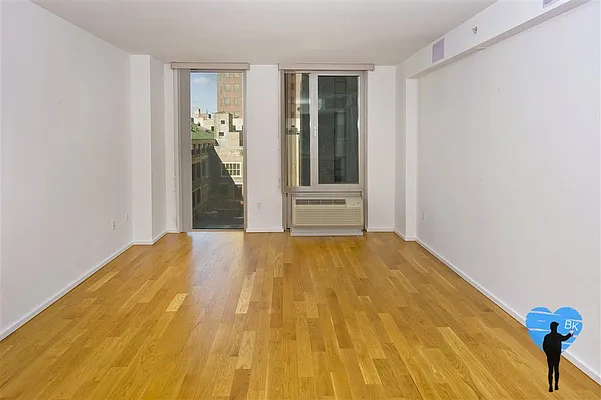 Rented by Next Door Realty NYC | media 28