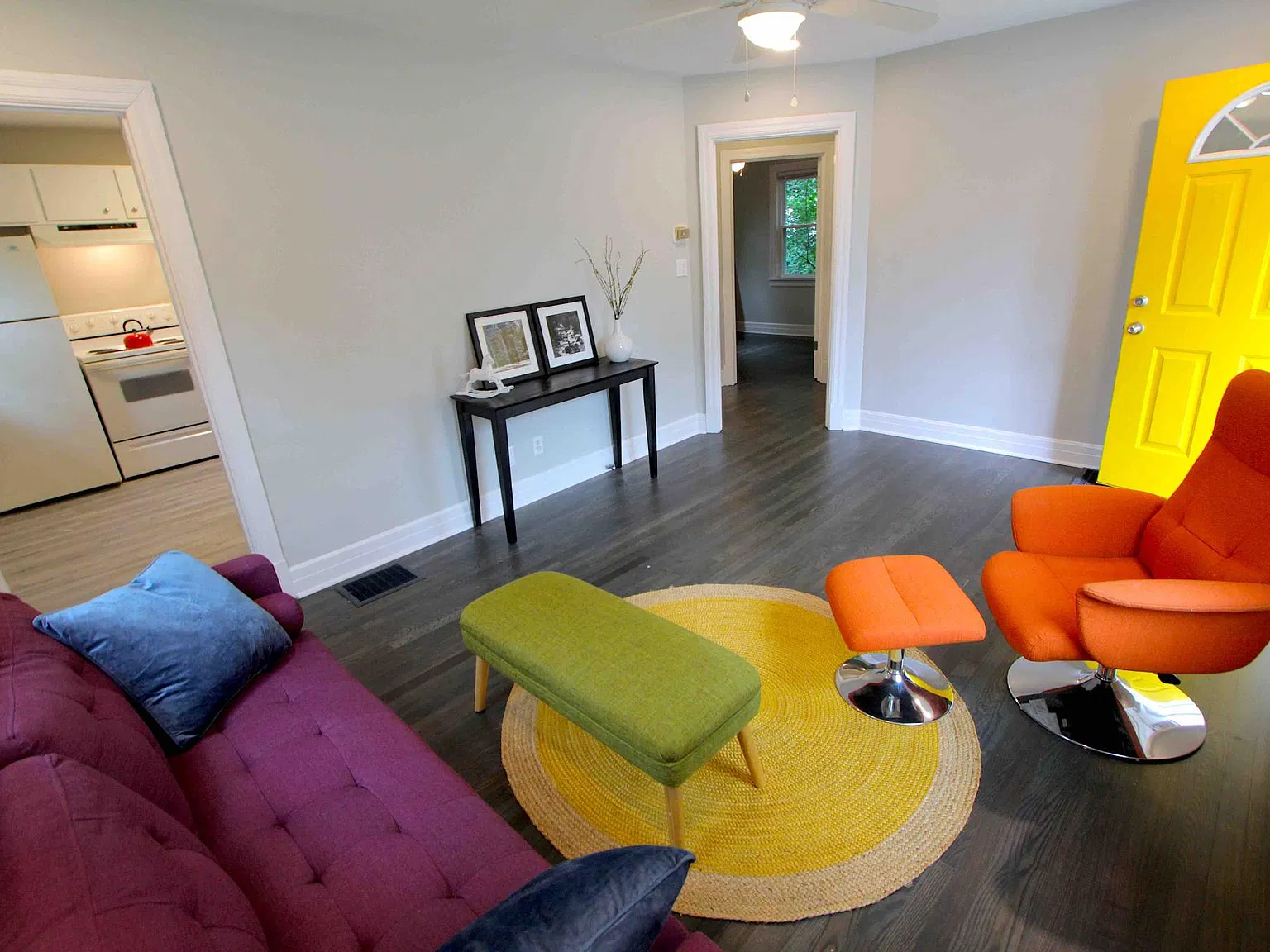 2 bed, 735 sqft, $2,097 — Photo 4