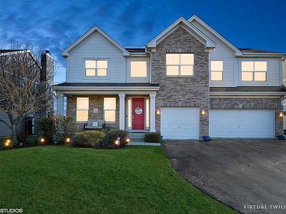 3rd image of 10727 Mayfield Ln