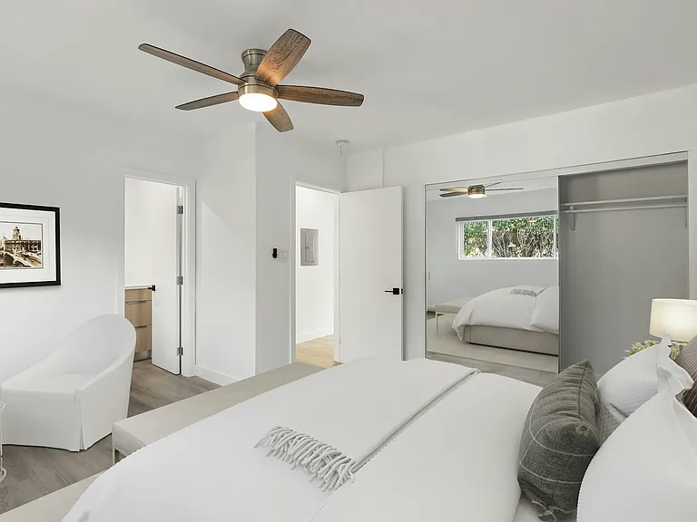 8777 Cadillac Ave #2 — Photo 15