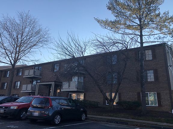 2nd image of 4410 Groombridge Way APT F