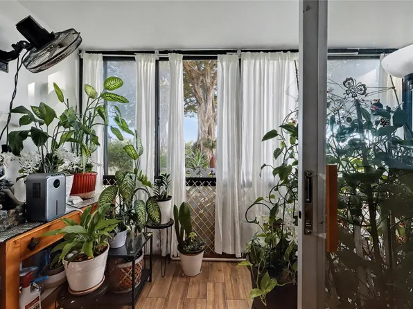 9520 S Hollybrook Lake Drive #103, Pembroke Pines, FL 33025