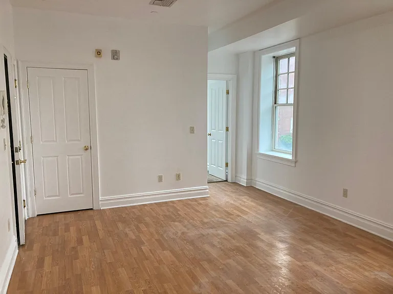 322 Mill St #204 — Photo 6
