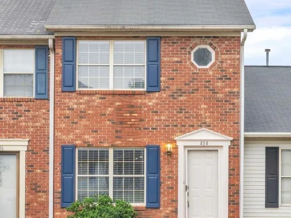 404 W Townes Ct, Spartanburg, SC 29301