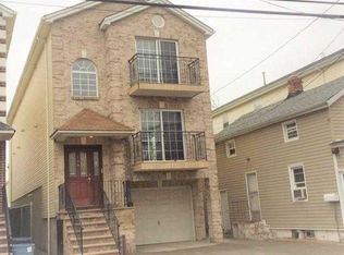 148 E Jersey St, Elizabeth, NJ 07206