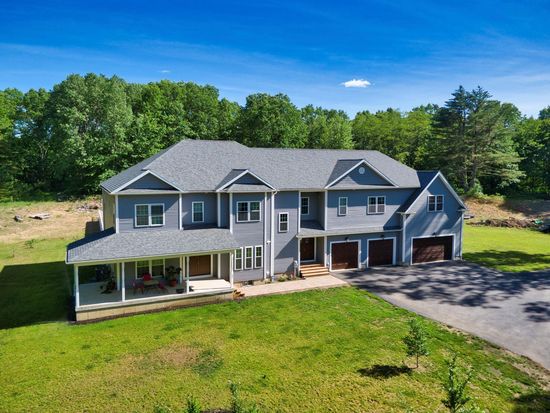 638 Lake Ave Saratoga Springs Ny 12866 Mls 202110118 Zillow