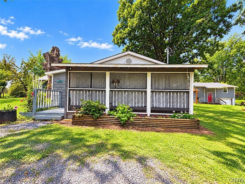 1st image of 399 Pendergast Rd