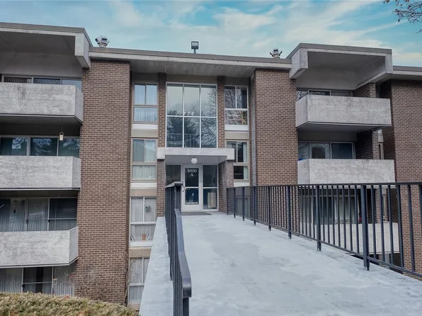 3401 Charlemagne Cir, Pittsburgh, PA 15237