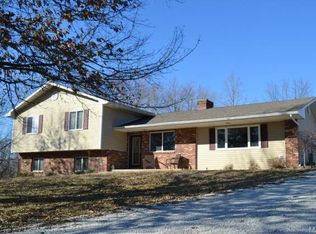 767 Silver Fox Ln, Labadie, MO 63055