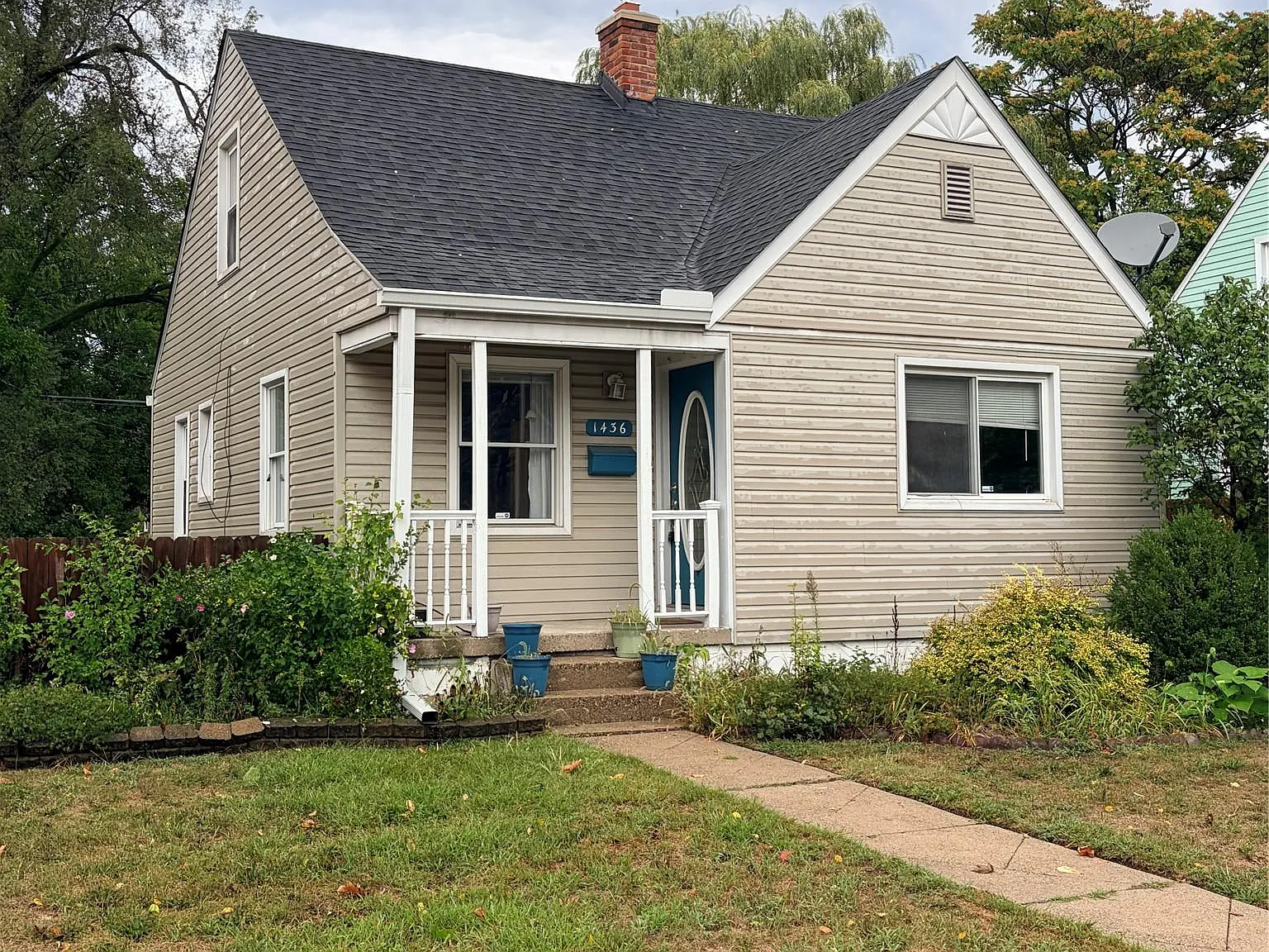 3 bed, 2.0 bath, 1100 sqft, $2,000 — Photo 3