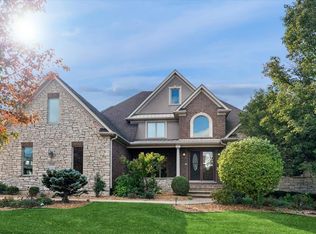 12328 Province Dr, Lemont, IL 60439