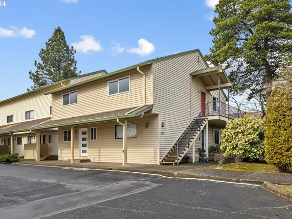 403 N Hayden Bay Dr #93, Portland, OR 97217