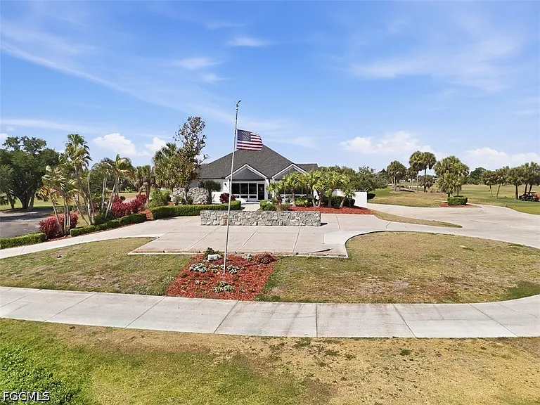 195 Rotonda Blvd W #C — Photo 24