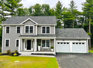 2 Shaker Pond Rd, Ayer, MA 01432