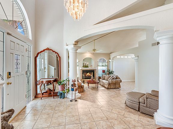 4th image of 1909 Paseo Florido Way