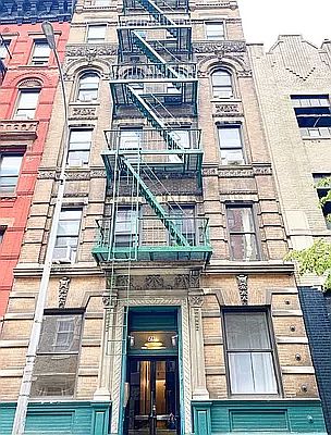 1st image of 21 Leroy St APT 19