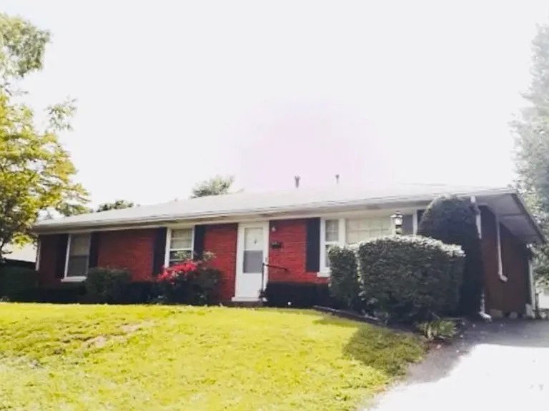 3560 Lansdowne Dr — Photo 23