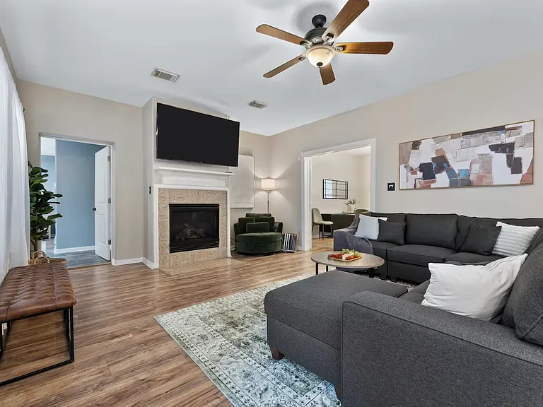 14190 Brushwood Dr — Photo 10